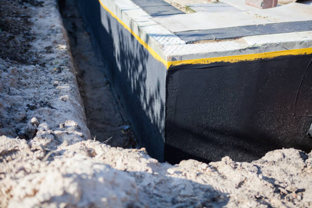 Professional Crawl Space Encapsulation technician working in Newport, WA